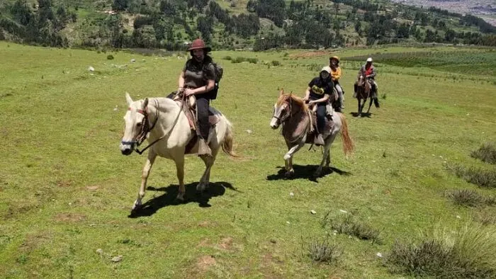 Turismo Vivencial Paseo a caballo