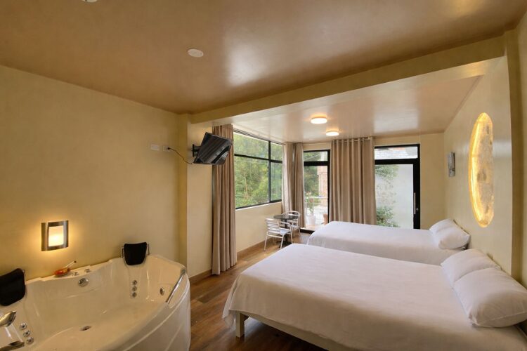 Habitación Lirio tarma